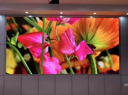 SMD P10 Indoor Fixed LED Video Panel Display com 3840 High Brush Refresh e 1200CD Brightness