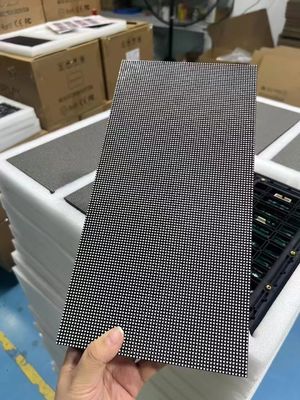 6500 Nits Brilho 1920Hz Refresh LED Display Module para sinalização viva exterior
